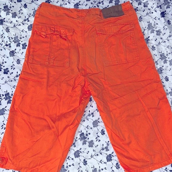 Sean John Orange Shorts - Picture 5 of 5